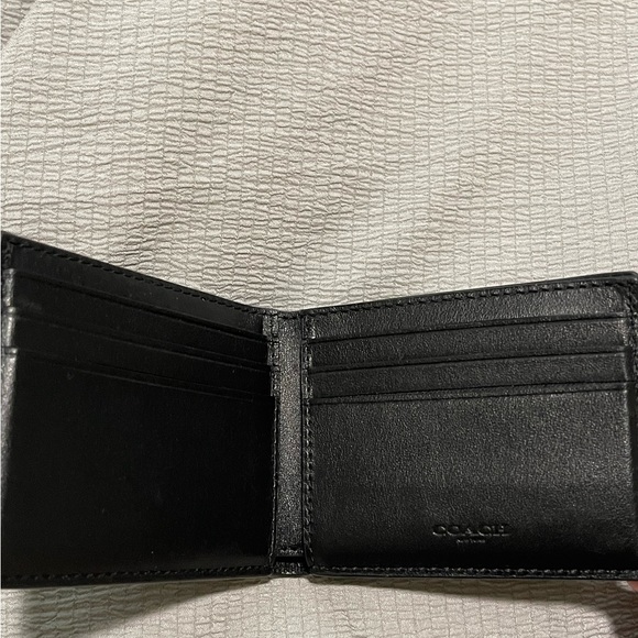 SOLD❗️Coach wallet 🏹 - Picture 4 of 4